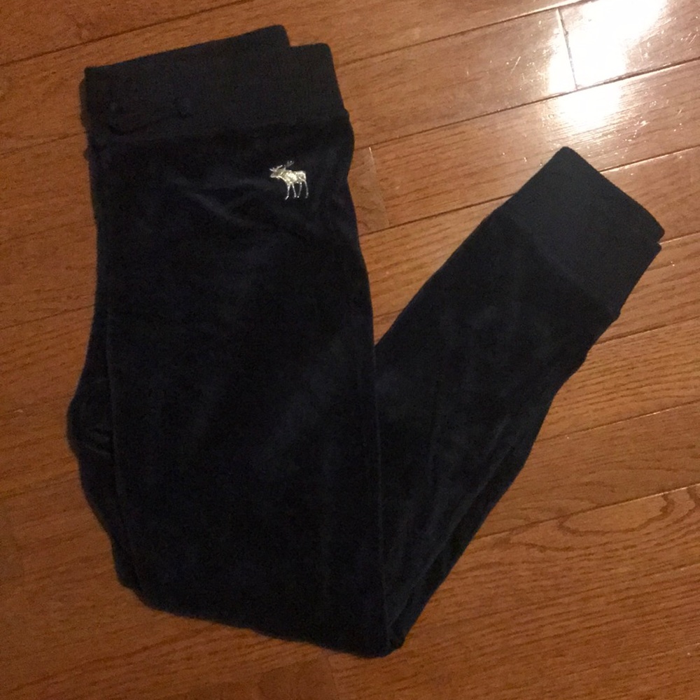 A&F Kids. Velour Joggers